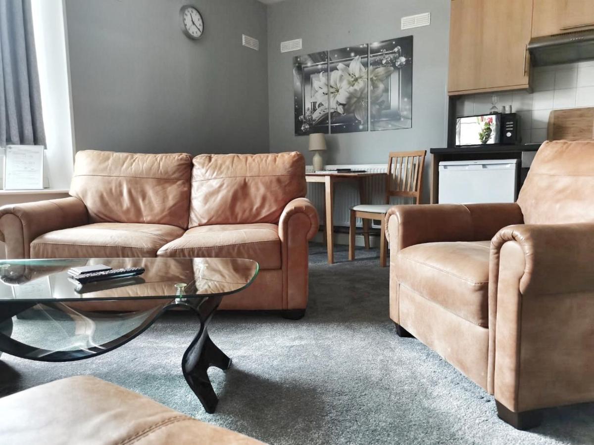 Gwynedd House Flat 1 Lägenhet Pentraeth Exteriör bild